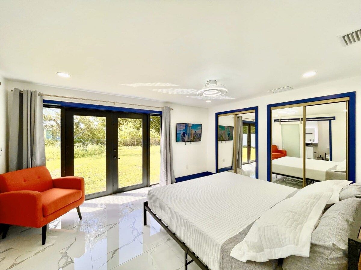 Photo 3 of Cape Coral Saltwater Pool Retreat